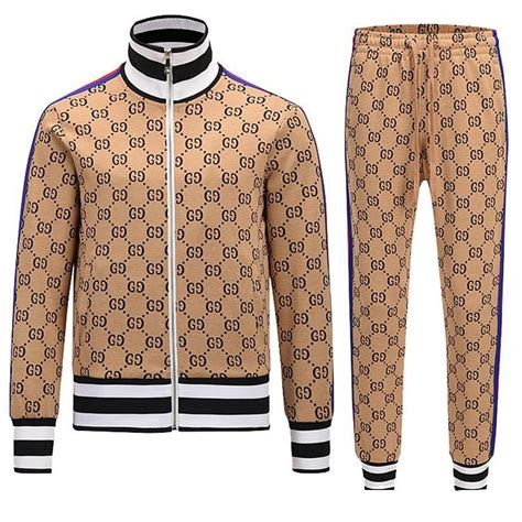 gucci jogging suit for men.